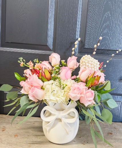 Piece of my heart  Luxury vase and pearl heart 