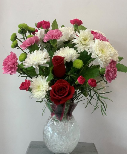 PINK CARNATION & ROSES