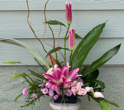 Pink Flamingo Modern Arrangement
