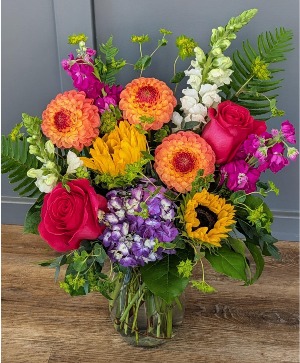 Pink Floyd and the Goo Goo Dahlias Flower Arrangement