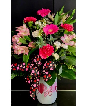 Pink hearts vase 