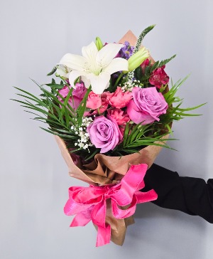 PINK LAVENDER WRAPPED BOUQUET 