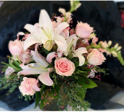 PINK LILLY AND ROSE PASSION ANNIVERSARY