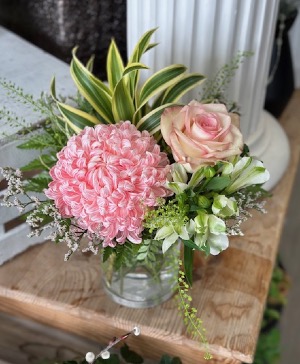 Pink Mini 15 cm X 15cm  Mini arrangement 