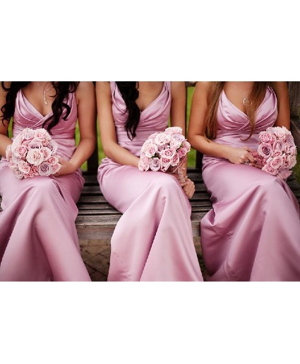 Pink Spray Rose Bouquet Wedding Party