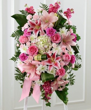 pink standing spray  
