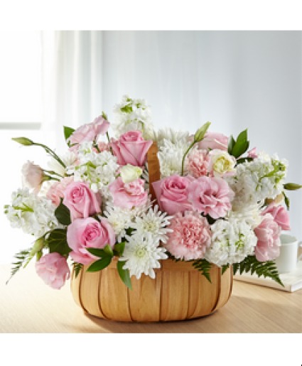 Pink & White Basket basekt