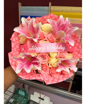 Pink & White Ramo