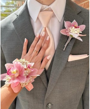Pinks and pearls  