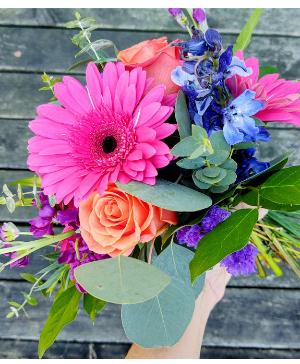 Colorful Hand Held Fresh Arrangement