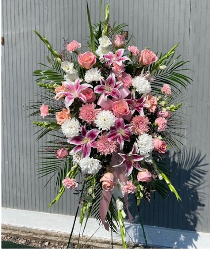 Pinks Standing Spray 