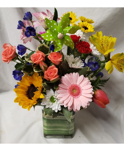 PINWHEEL BOUQUET! BRIGHT MIXED  (E) SEASONAL Flowers in a vase! Price INCLUDES a pinwheel!