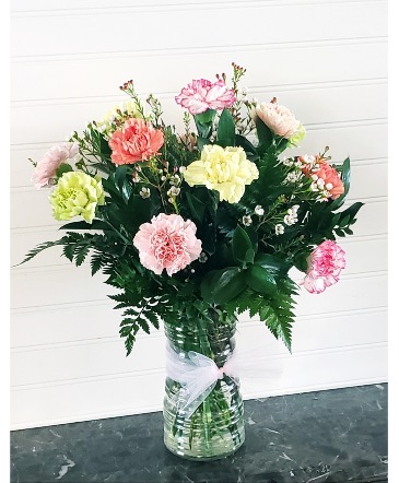 Pop's Carnation Delight Dozen Mixed Carnation in Ventura, CA | Mom And Pop Flower Shop