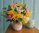 POSH POTTERY PINK/GREEN FLOWER ARRANGEMENT