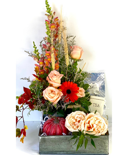Flowers & Tea Powell Florist Gift Set Powell Florist Exclusive