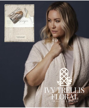 Shrobe - Cream  in Owensboro, KY | Ivy Trellis Floral