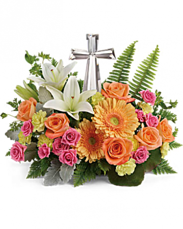 precious petals table arrangement