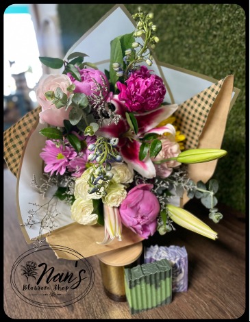 Mother's Day Premium Bundle  in Bryan, TX | NAN'S BLOSSOM SHOP