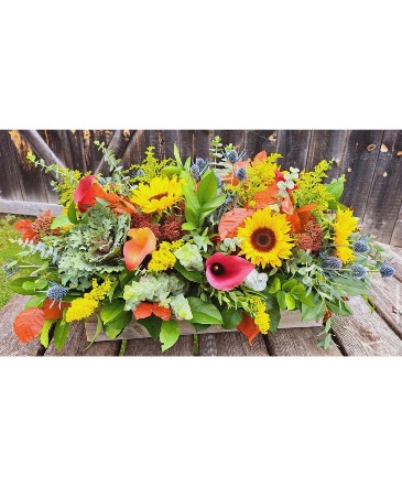Premium Fall Centerpiece Centerpiece, Thanksgiving in Lakefield, ON | LAKEFIELD FLOWERS & GIFTS