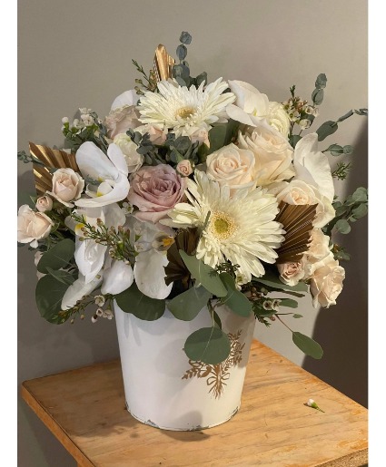 Premium Luxury Vase Arrangement