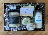 Purple Fence Farm Spa Basket;Premium Basket