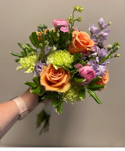 Pretty and Pastel Handheld bouquet