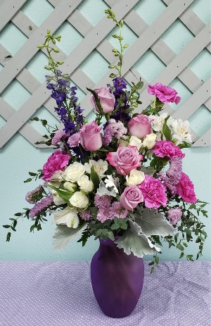 Pretty Elegance Bouquet Spring