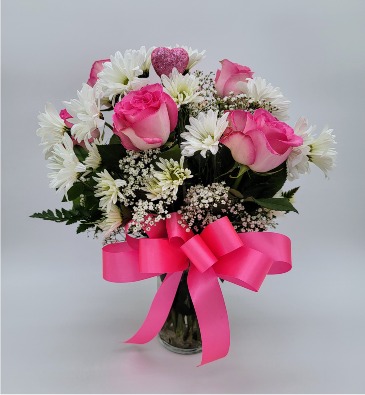Pretty in Pink  in Silverton, OR | Julie's Flower Boutique