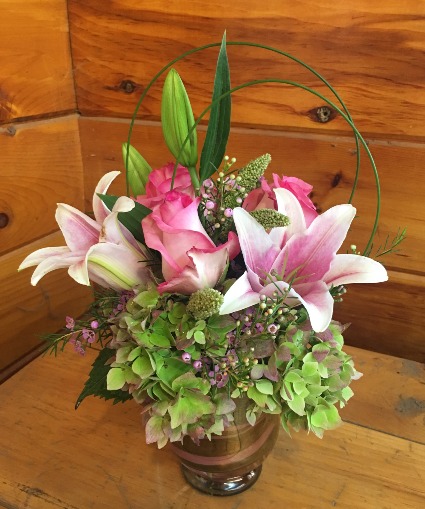 Pretty in Pink Arrangement 