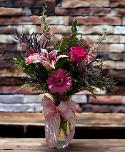 Pretty in Pink Floral Arrangement