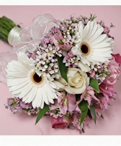 Spring Blush Handheld Bouquet