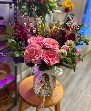 Pretty in pink (medium vase) 
