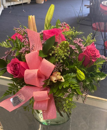 Pretty in Pink Roses and Lillies