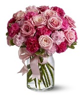  Pretty in Pinks  Floral Bouquet