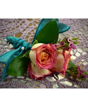 Prom Boutonnière