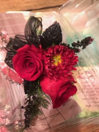 Prom corsages roses/filler