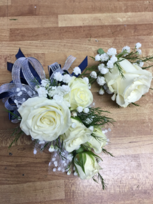 Prom set Corsage & Boutonniere 