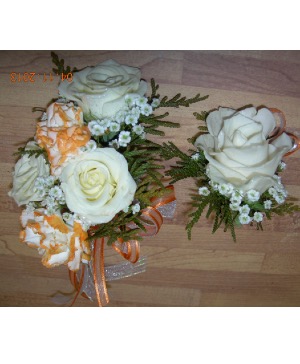 Prom sets Corsage & Boutonniere 
