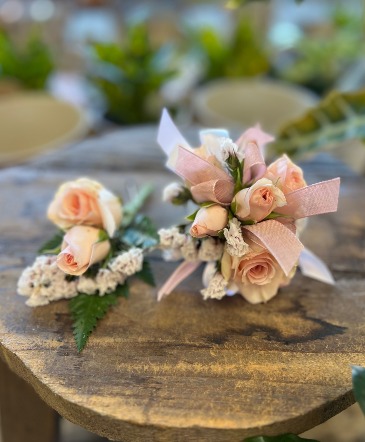 Prom Wrist Corsage and Boutonniere  in La Grande, OR | FITZGERALD FLOWERS