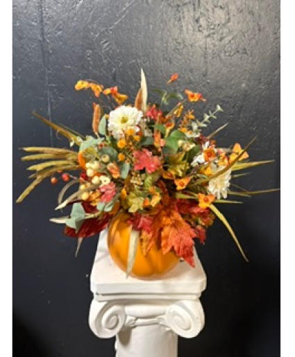 Pumpkin Fall Arrangement 