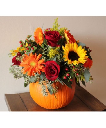 Pumpkin Patch  centerpiece in Cherryville, BC | Simply Baskets, Gifts & Spruce Farms