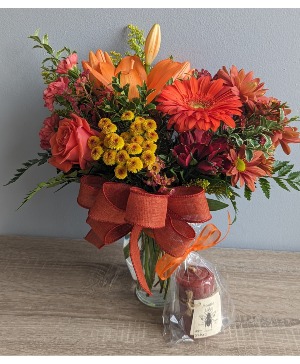 Autumn Spice Bundle  Vase Arrangement with Candle 