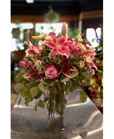 Pure Love Locally Grown Stargazer Lilies in South Milwaukee, WI | PARKWAY FLORAL INC.