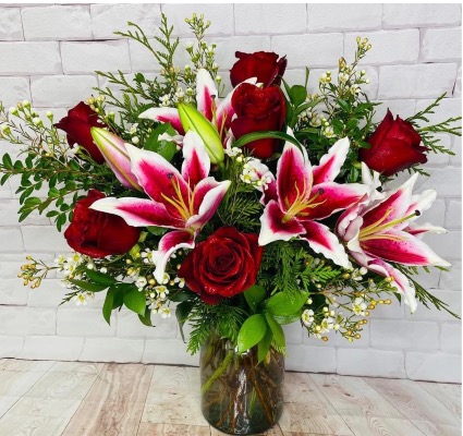 Classic Romance Lily and roses