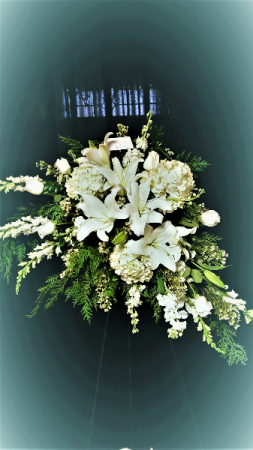 Pure simplicity easel arrangement