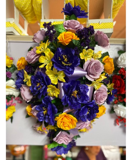 Purple and Yellow Spray Artificial Design