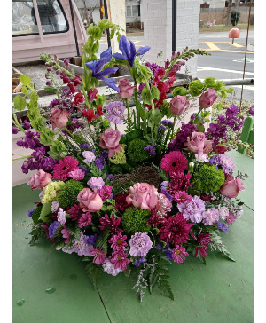 Purple Delight  Wreath Urn