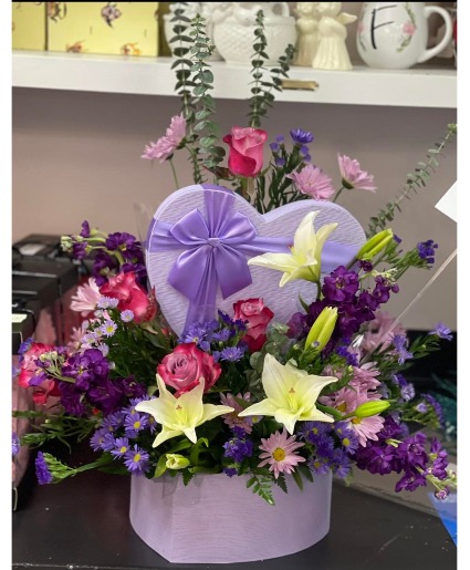 PURPLE PASSION BOX  Box of florals