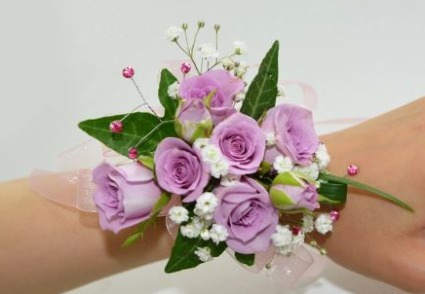 PURPLE ROSE CORSAGE  