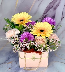 Super Cute Purse Assorted flowers